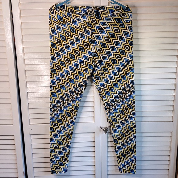 LulaRoe TC Leggings - Picture 1 of 4